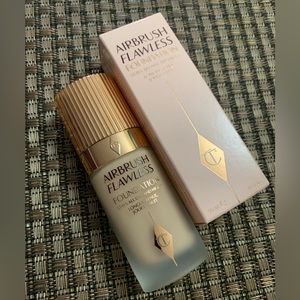 ⭐️ NEW! Charlotte Tilbury Airbrush Flawless Foundation 3N (Neutral)